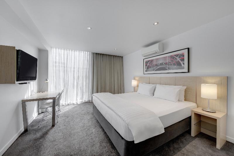 Travelodge Hotel Sydney Airport Exteriér fotografie A room at the hotel